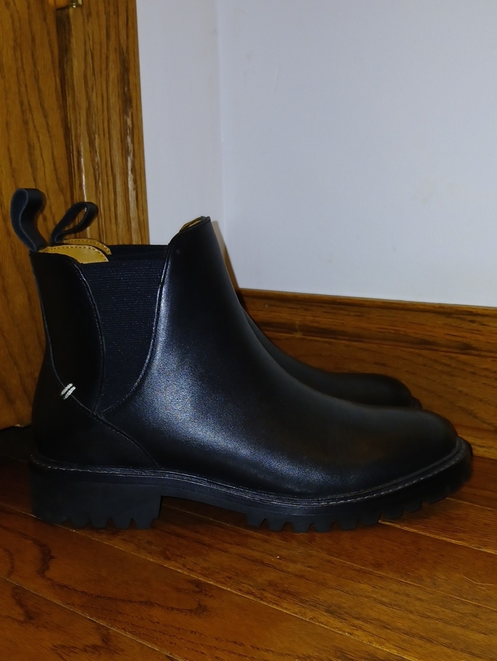 Women's Black Leather Chelesa Booties by LABEL. W8 Or M 6.5